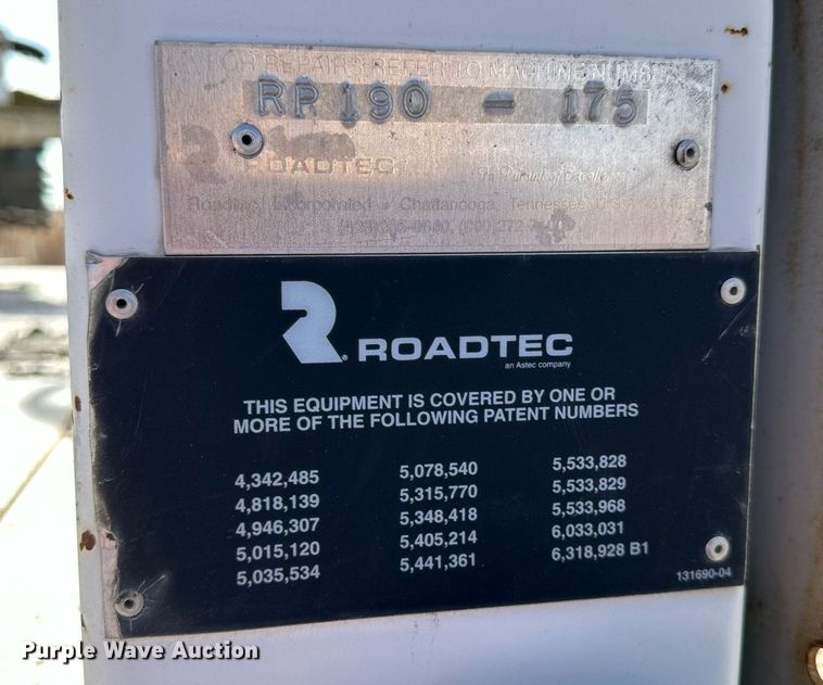 image for item NS9234 2006 Roadtec RP190 paver