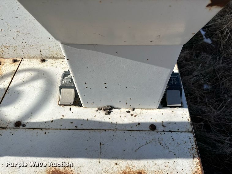 image for item NS9234 2006 Roadtec RP190 paver