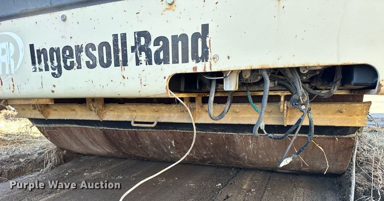 image for item NS9235 2005 Ingersoll Rand DD118HF double drum roller