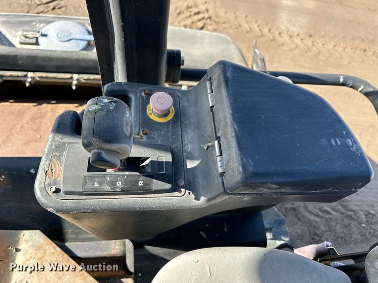 image for item NS9235 2005 Ingersoll Rand DD118HF double drum roller