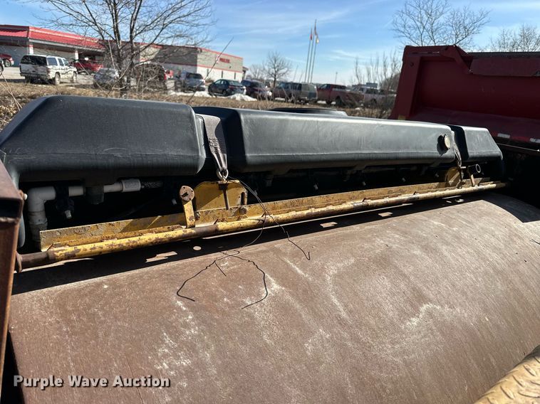 image for item NS9236 2000 Caterpillar CB-634C double drum vibratory roller