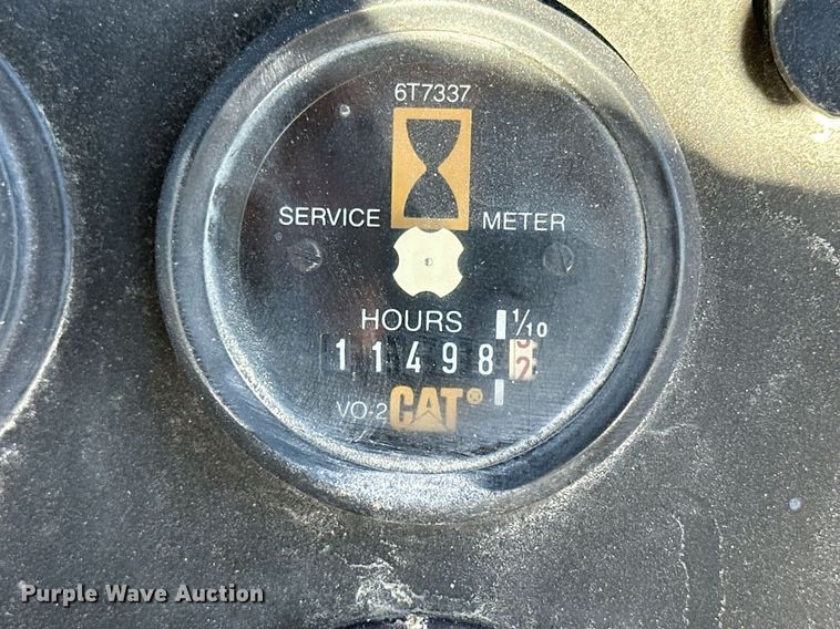 image for item NS9236 2000 Caterpillar CB-634C double drum vibratory roller