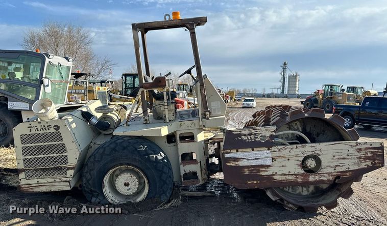 image for item NS9237 Tampo RP58D single drum vibratory roller