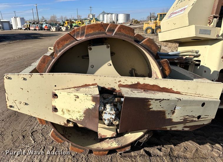 image for item NS9237 Tampo RP58D single drum vibratory roller