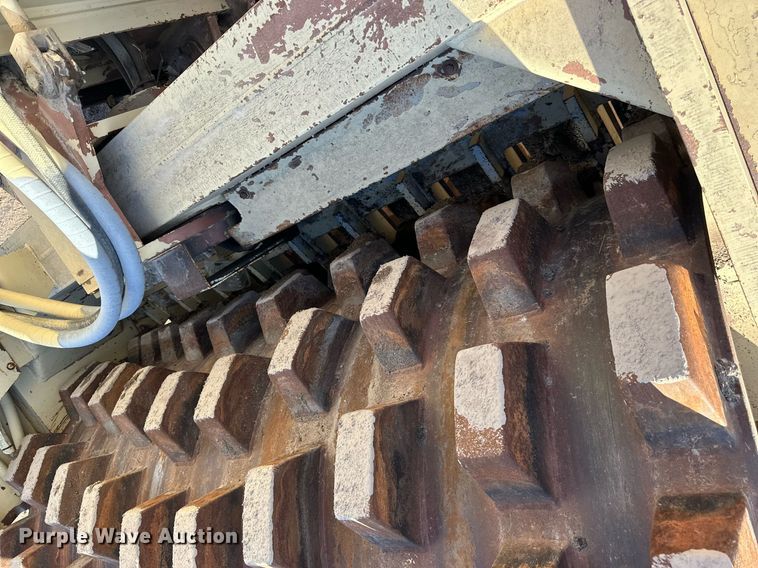 image for item NS9237 Tampo RP58D single drum vibratory roller