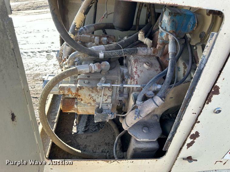 image for item NS9237 Tampo RP58D single drum vibratory roller