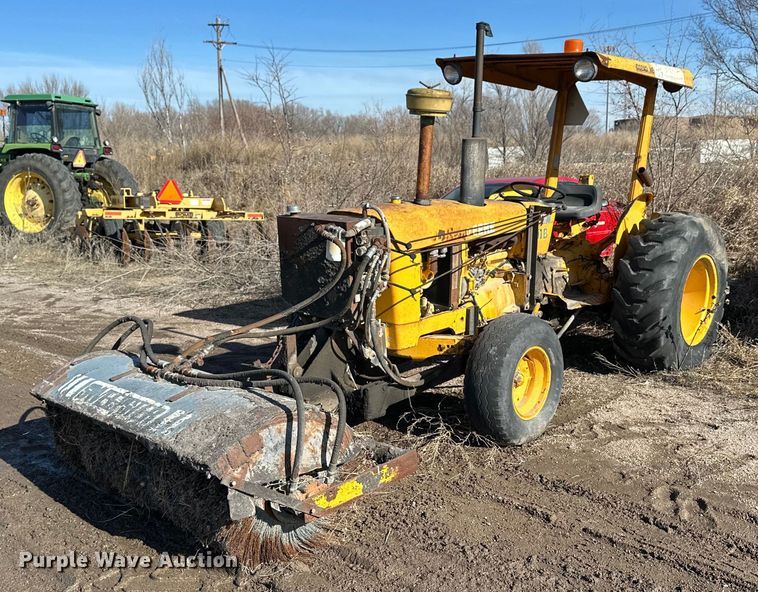 image for item NS9238 John Deere 401B tractor