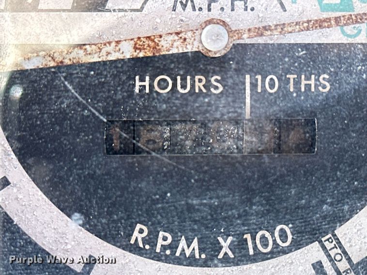 image for item NS9238 John Deere 401B tractor