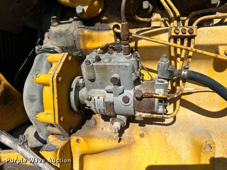 image for item NS9238 John Deere 401B tractor