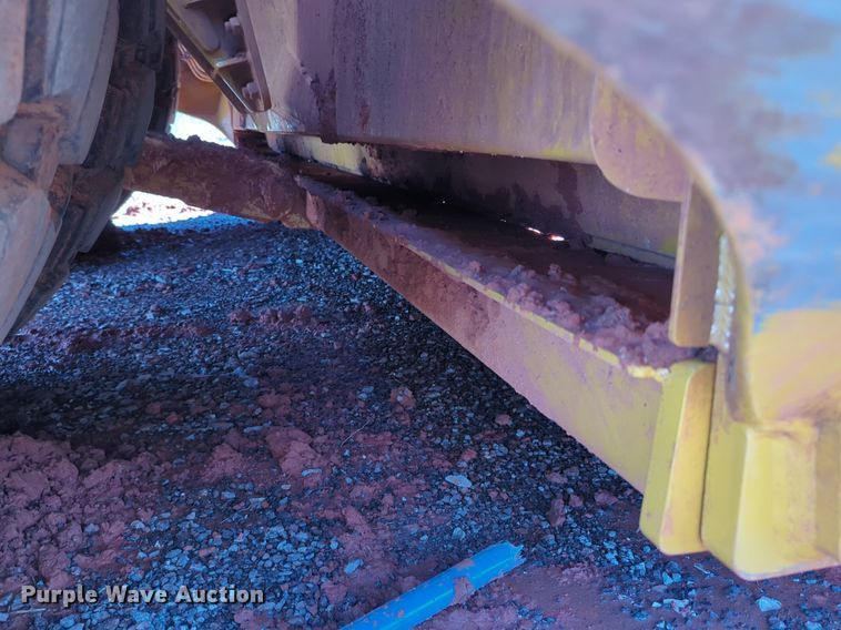 image for item OD9193 2020 K-tec 1233 scraper