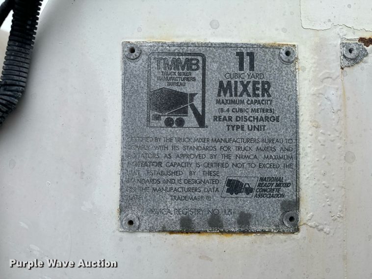 image for item OD9968 2000 Mack RD690S ready mix truck