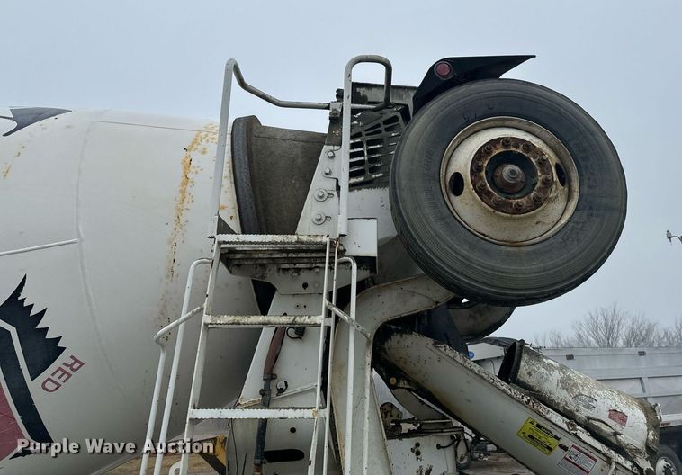 image for item OD9968 2000 Mack RD690S ready mix truck