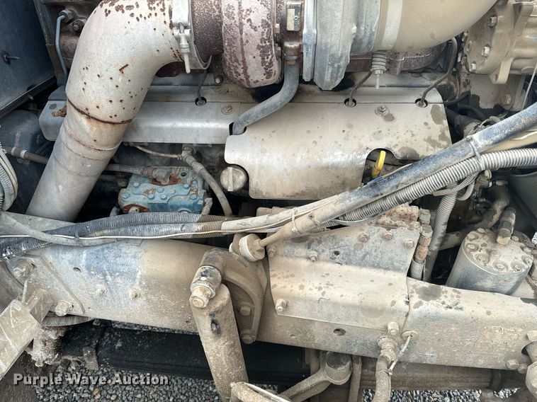 image for item OD9968 2000 Mack RD690S ready mix truck