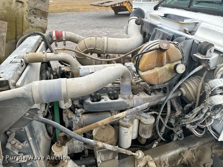 image for item OD9968 2000 Mack RD690S ready mix truck