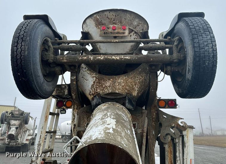 image for item OD9969 2002 Mack CV513 ready mix truck