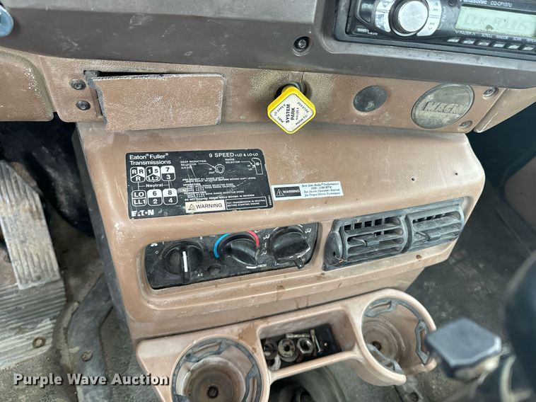 image for item OD9969 2002 Mack CV513 ready mix truck