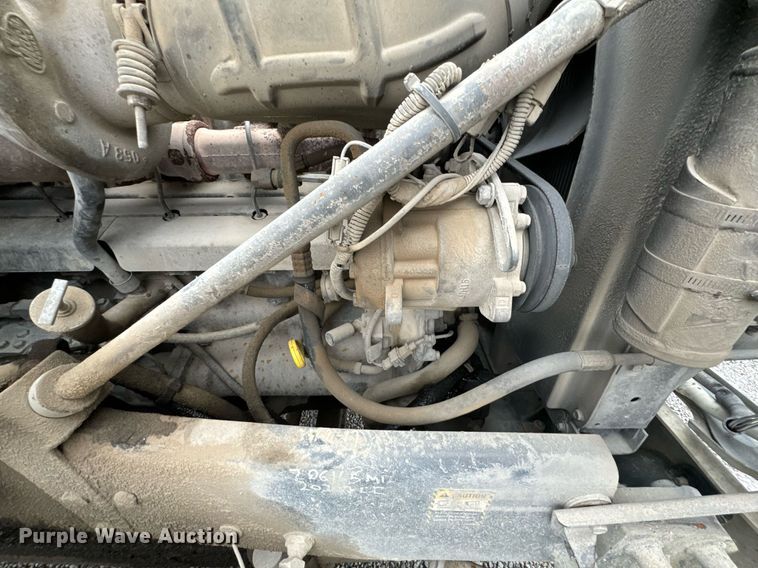 image for item OD9969 2002 Mack CV513 ready mix truck