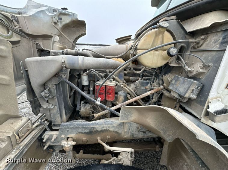image for item OD9969 2002 Mack CV513 ready mix truck
