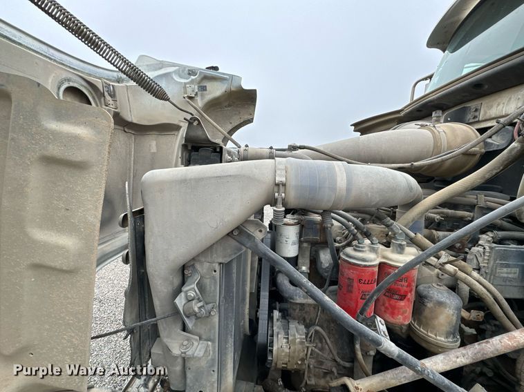 image for item OD9969 2002 Mack CV513 ready mix truck