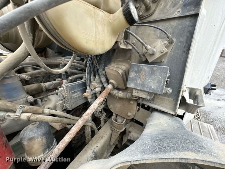 image for item OD9969 2002 Mack CV513 ready mix truck