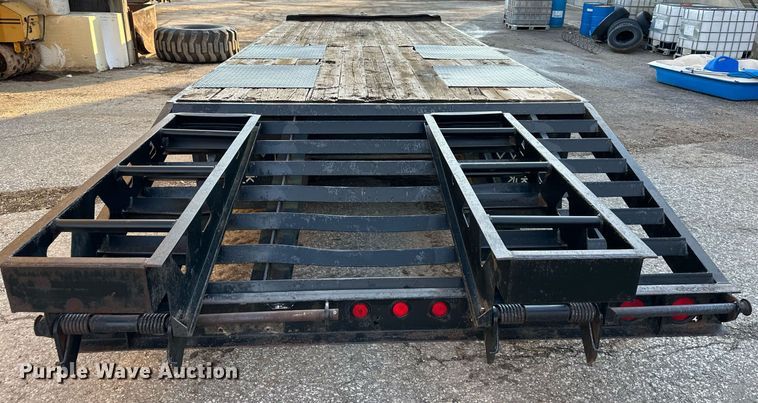 image for item OF9263 1994 Trail King  TK40LP equipment trailer