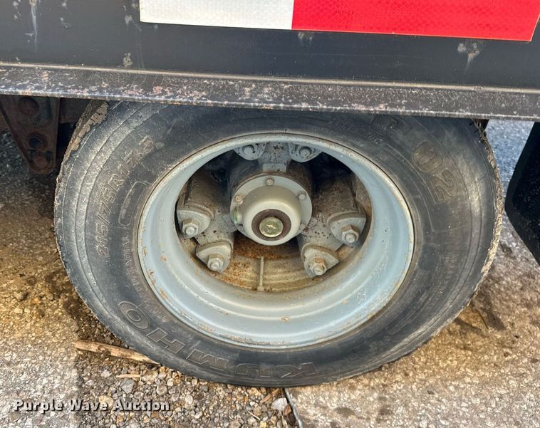 image for item OF9263 1994 Trail King  TK40LP equipment trailer