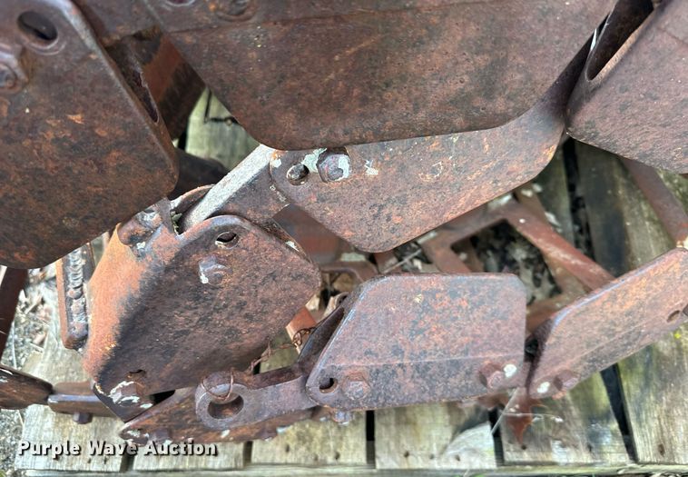 image for item OF9267 Skid steer tracks