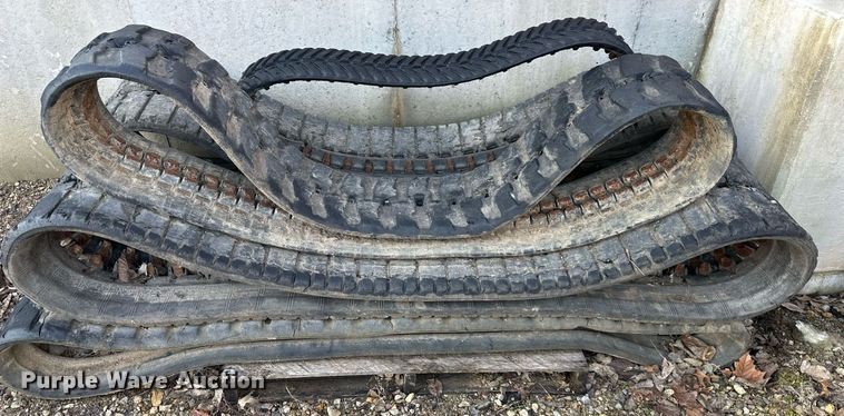 image for item OF9267 Skid steer tracks
