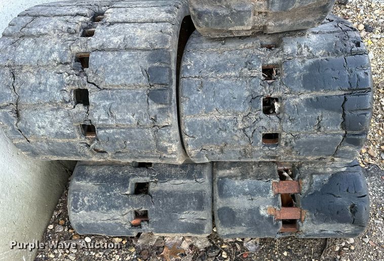 image for item OF9267 Skid steer tracks