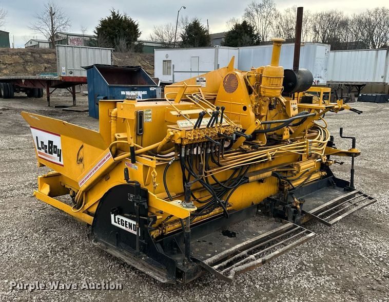 image for item OF9287 Leeboy  paver