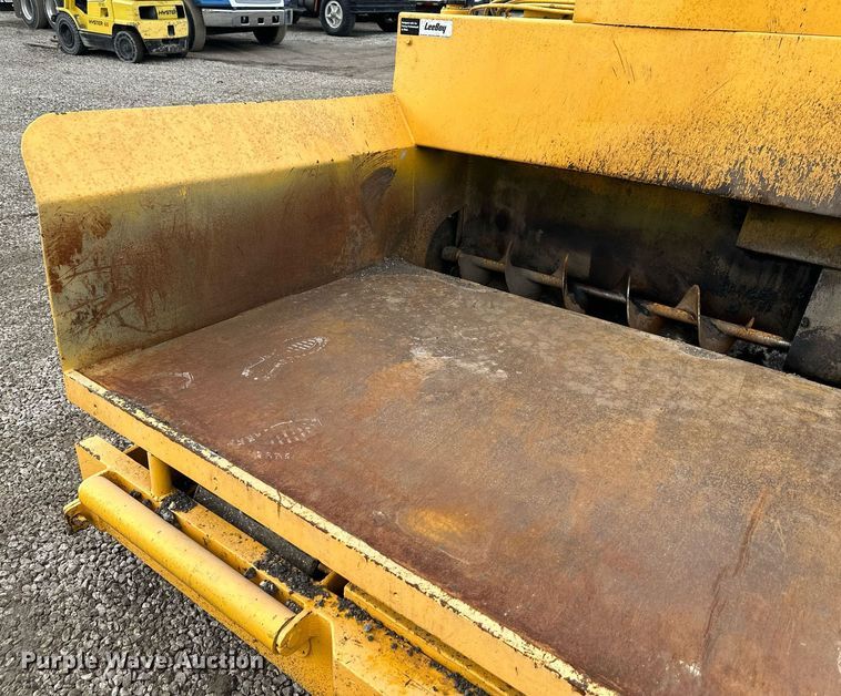 image for item OF9287 Leeboy  paver