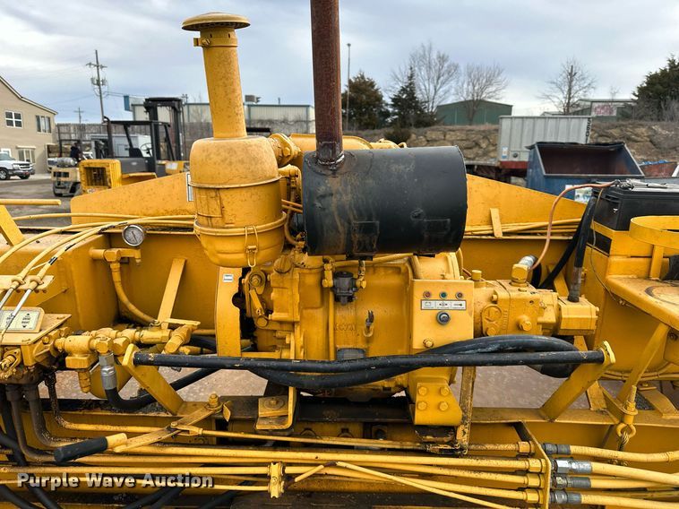 image for item OF9287 Leeboy  paver