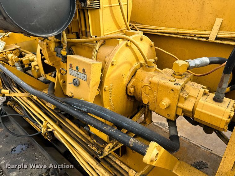 image for item OF9287 Leeboy  paver