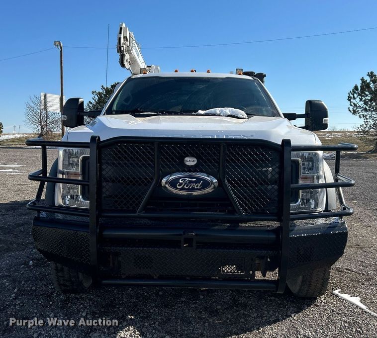 image for item OI9542 2018 Ford F450 Super Duty  SuperCab utility / service truck