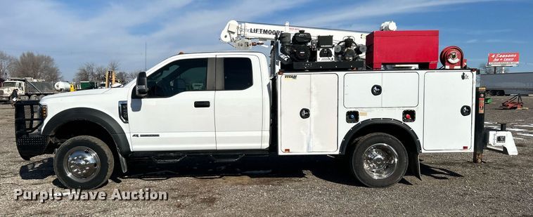 image for item OI9542 2018 Ford F450 Super Duty  SuperCab utility / service truck