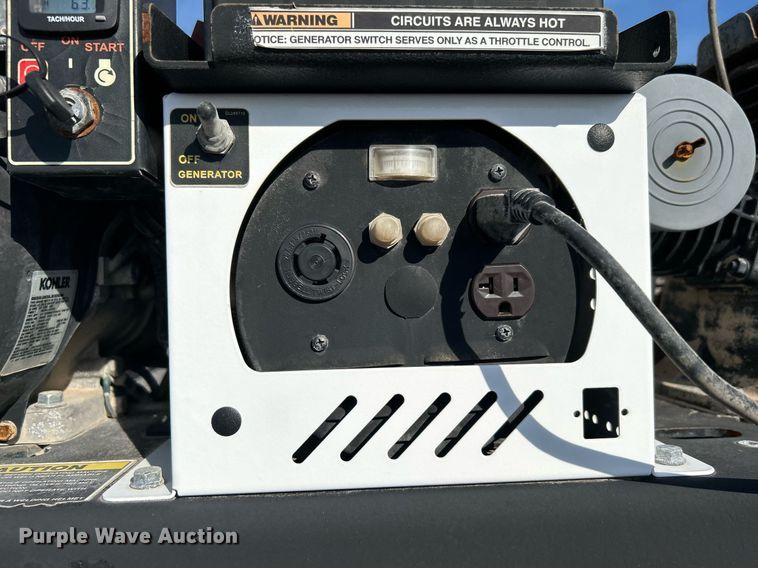 image for item OI9542 2018 Ford F450 Super Duty  SuperCab utility / service truck