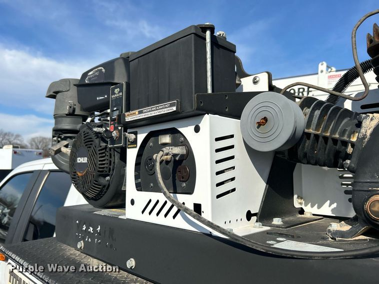 image for item OI9542 2018 Ford F450 Super Duty  SuperCab utility / service truck