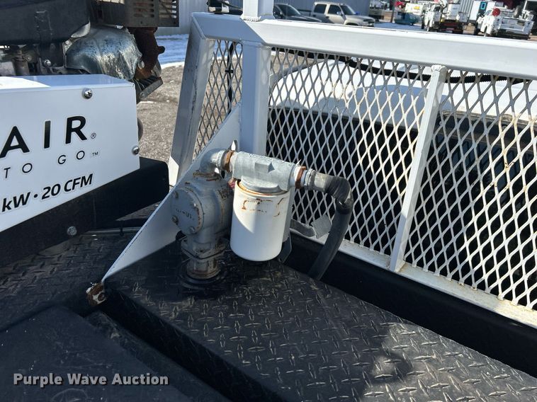 image for item OI9542 2018 Ford F450 Super Duty  SuperCab utility / service truck