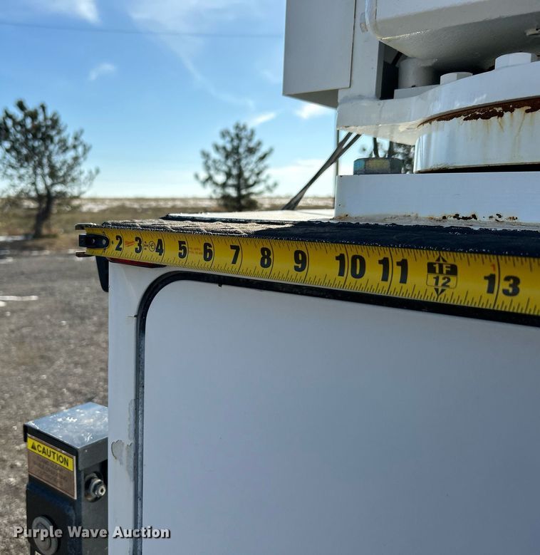 image for item OI9542 2018 Ford F450 Super Duty  SuperCab utility / service truck