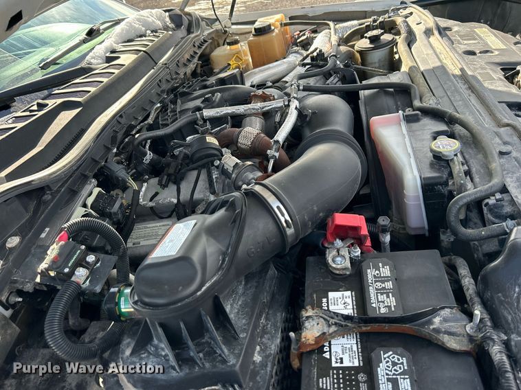 image for item OI9542 2018 Ford F450 Super Duty  SuperCab utility / service truck