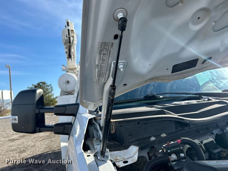 image for item OI9542 2018 Ford F450 Super Duty  SuperCab utility / service truck