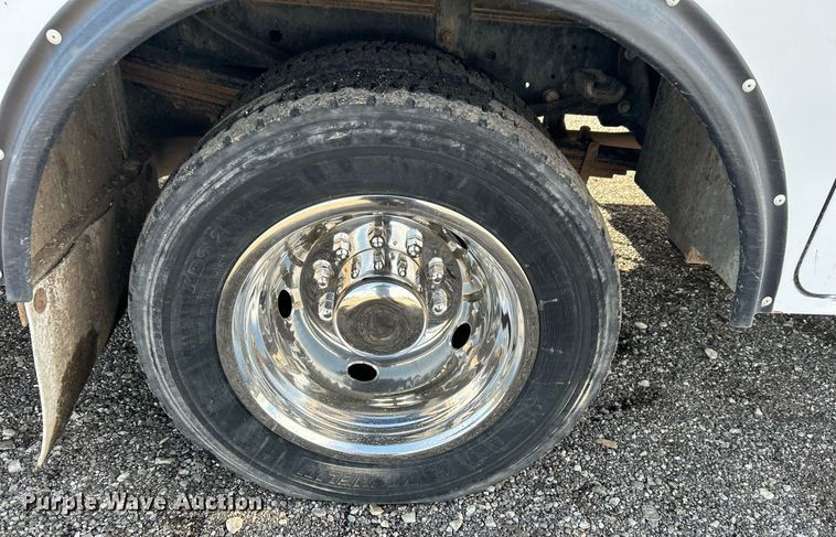 image for item OI9542 2018 Ford F450 Super Duty  SuperCab utility / service truck