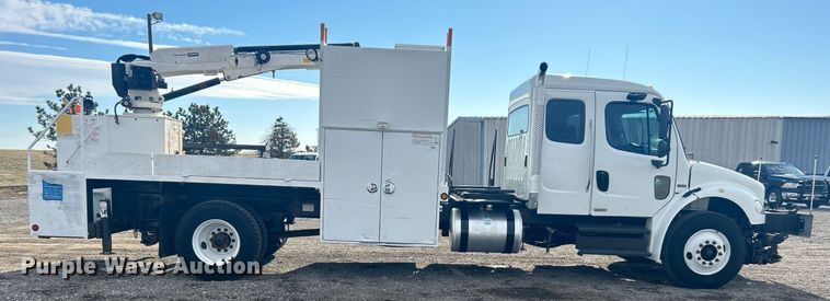 image for item OI9549 2007 Freightliner  M2 Business Class utility / service truck