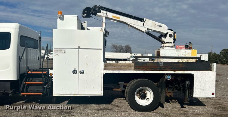 image for item OI9549 2007 Freightliner  M2 Business Class utility / service truck