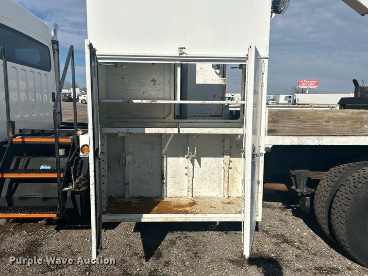 image for item OI9549 2007 Freightliner  M2 Business Class utility / service truck