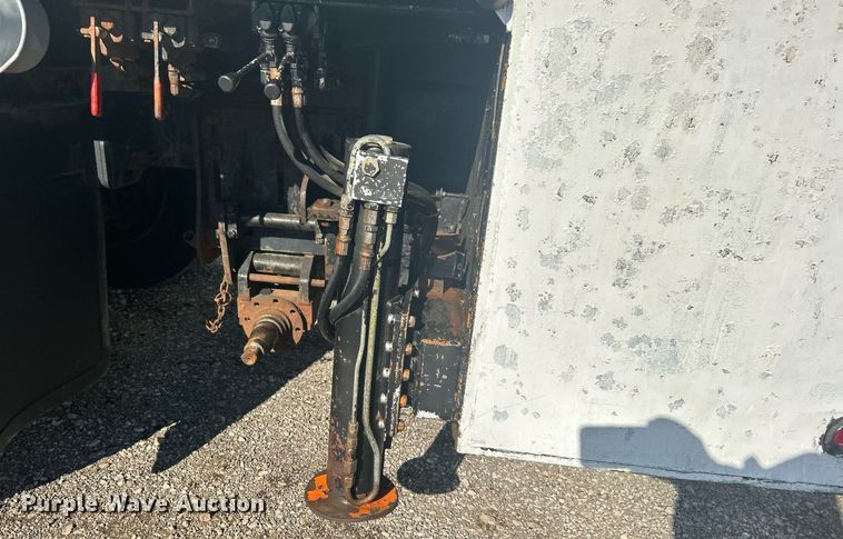 image for item OI9549 2007 Freightliner  M2 Business Class utility / service truck