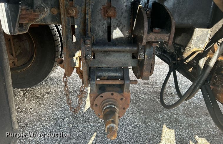 image for item OI9549 2007 Freightliner  M2 Business Class utility / service truck