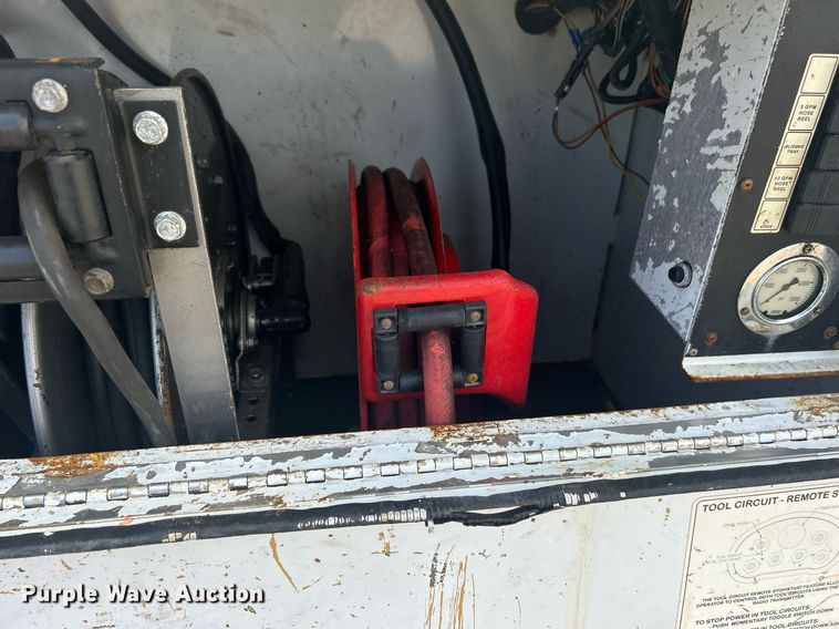 image for item OI9549 2007 Freightliner  M2 Business Class utility / service truck