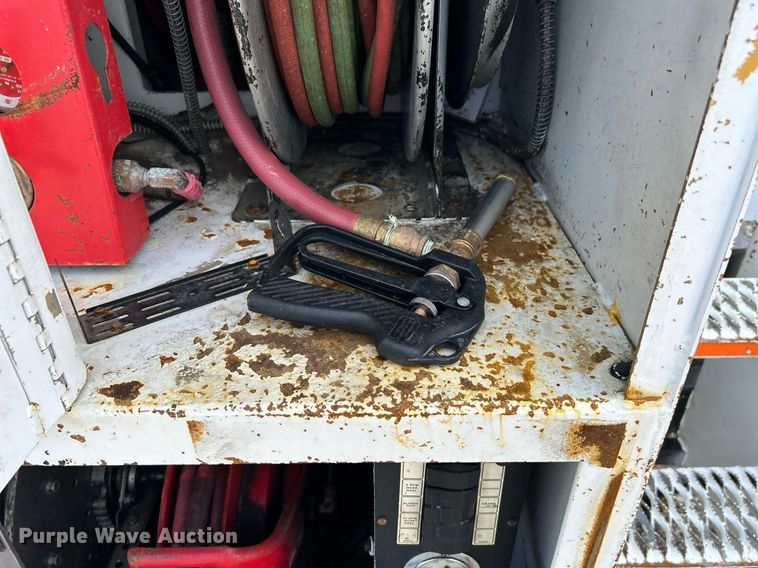 image for item OI9549 2007 Freightliner  M2 Business Class utility / service truck