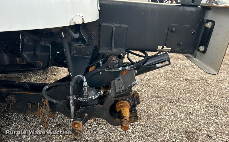 image for item OI9549 2007 Freightliner  M2 Business Class utility / service truck